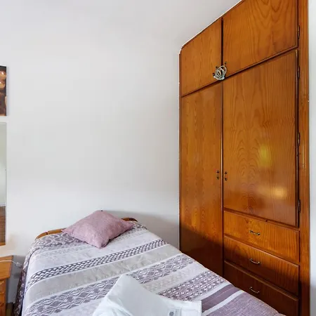 Jorge Galinheiro Local Affittacamere 3*